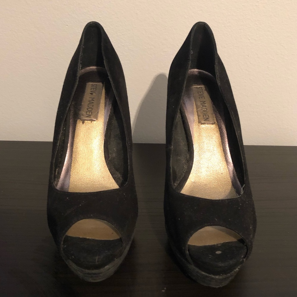 Steve Madden Peep Toe Heel